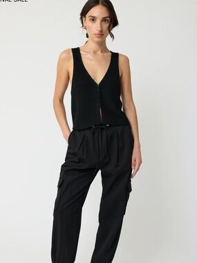 S.W.N.Y Black Knit Sleeveless Cardigan Vest